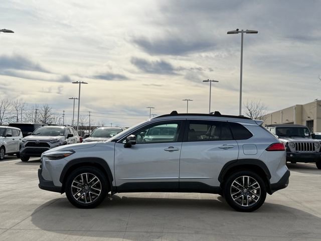 Used 2026 Toyota Corolla Cross XLE w/ Convenience Package image 4