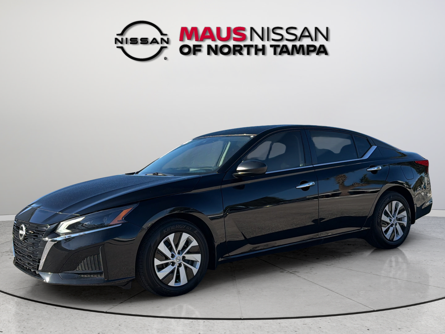 Used 2025 Nissan Altima 2.5 S FWD image 5