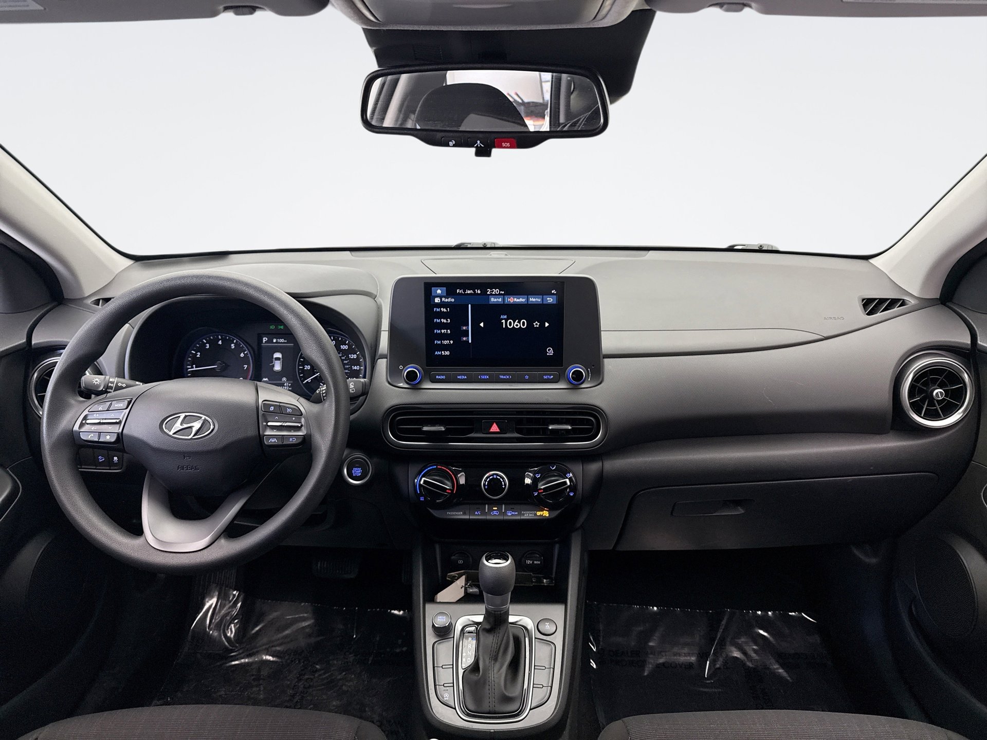 Used 2023 Hyundai Kona SEL image 14