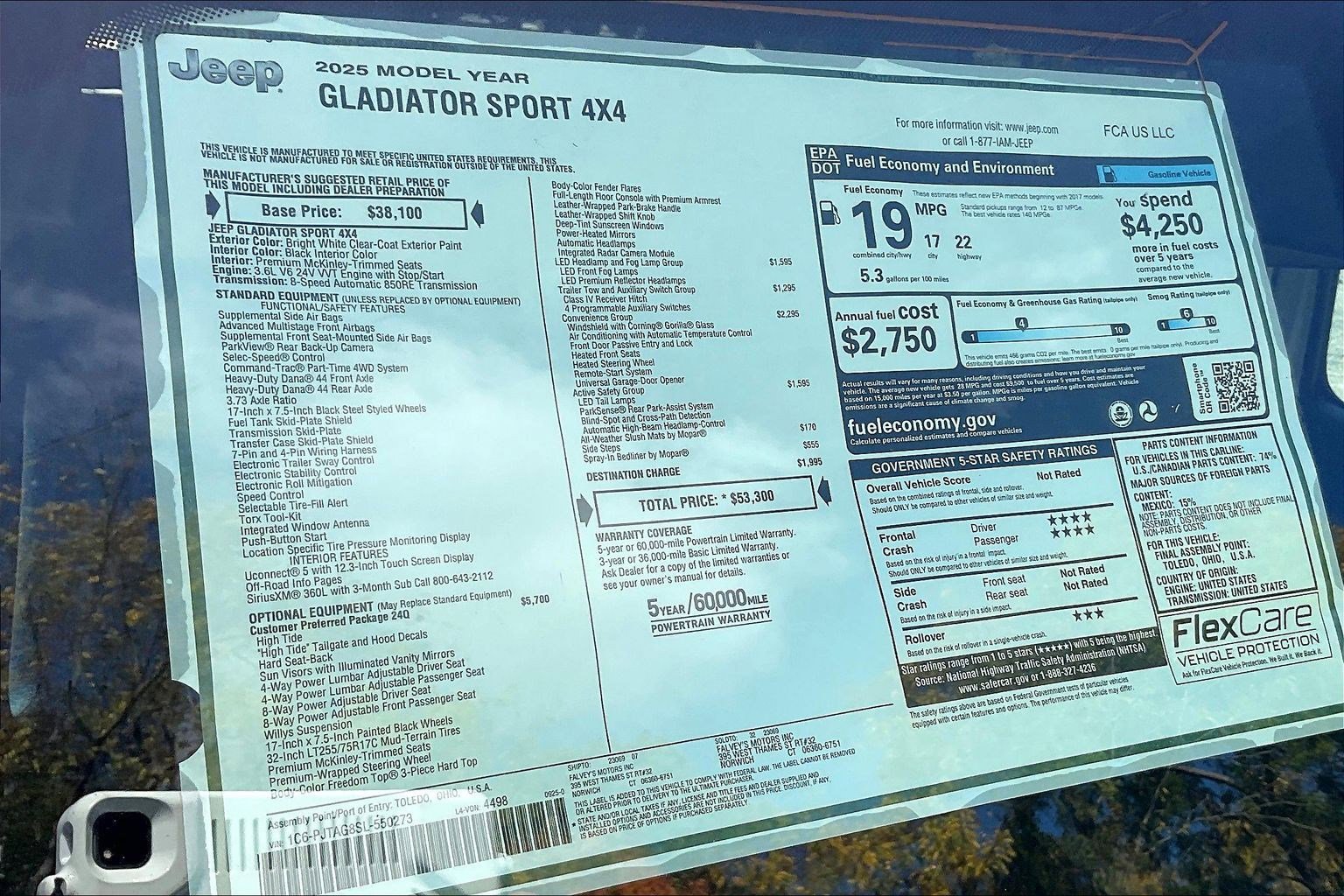 New 2025 Jeep Gladiator Sport image 14