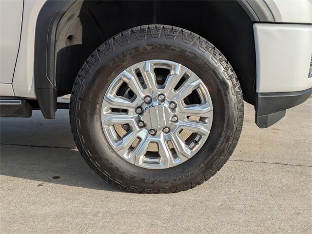 Used 2023 GMC Sierra 2500 Denali w/ Denali Ultimate Package image 11