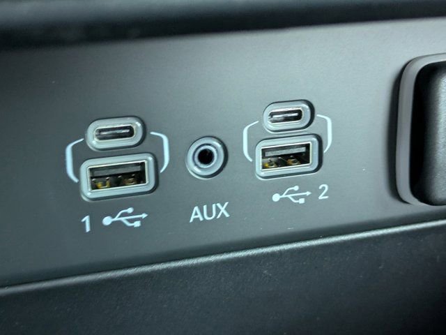 New 2026 Jeep Grand Cherokee Limited w/ Limited Altitude Package image 18