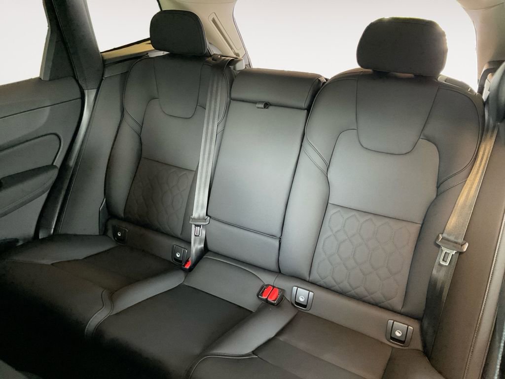 New 2026 Volvo XC60 B5 Plus w/ Protection Package Premier image 13