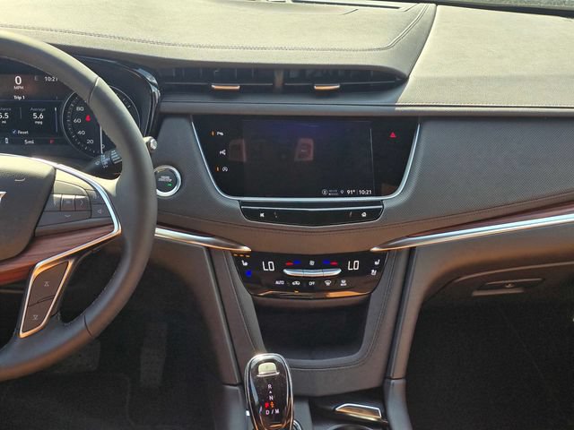 New 2026 Cadillac XT5 Premium Luxury w/ Driver Assist Package FWD image 17