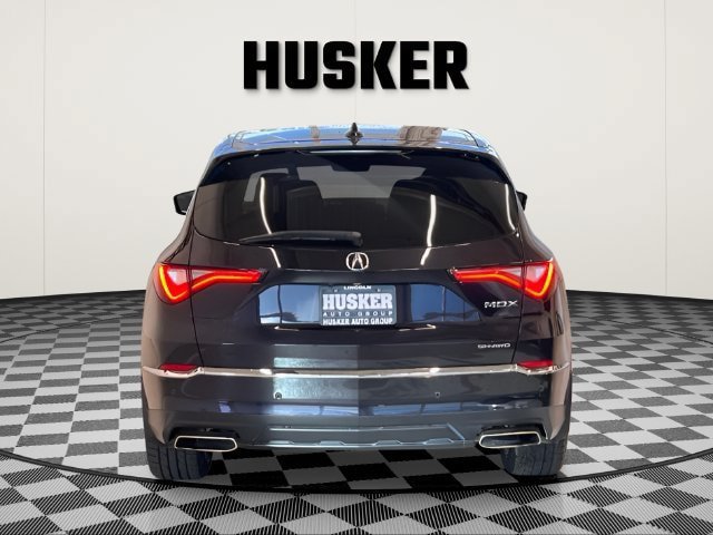 Used 2022 Acura MDX w/ Technology Package AWD/4WD image 15