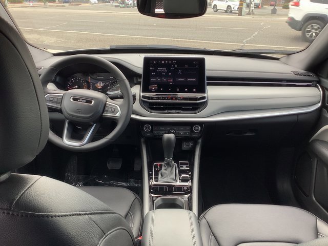 New 2026 Jeep Compass Limited image 6