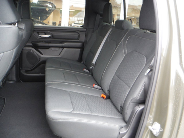 New 2026 RAM 1500 Express AWD/4WD image 51