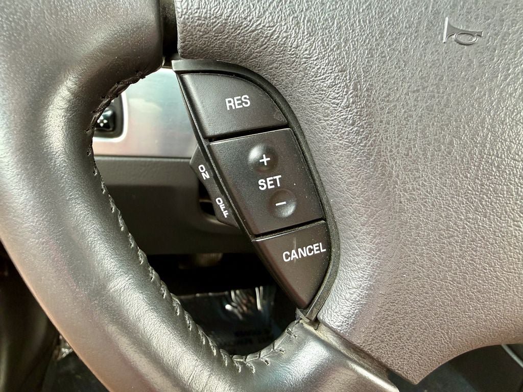 Used 2002 Ford Thunderbird RWD image 24