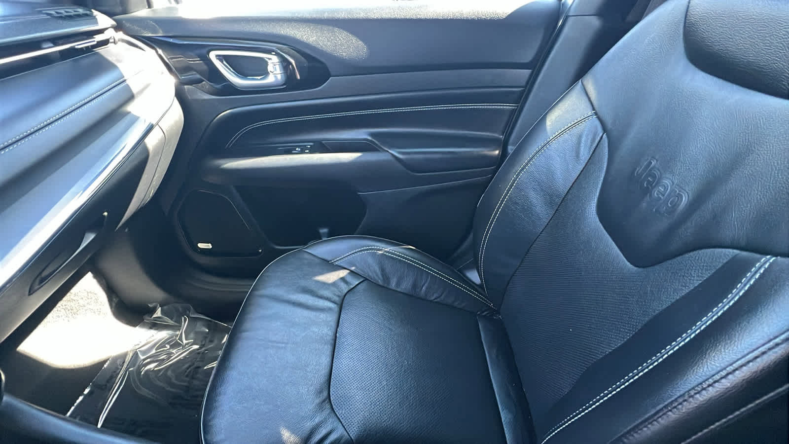 Used 2022 Jeep Compass High Altitude image 12