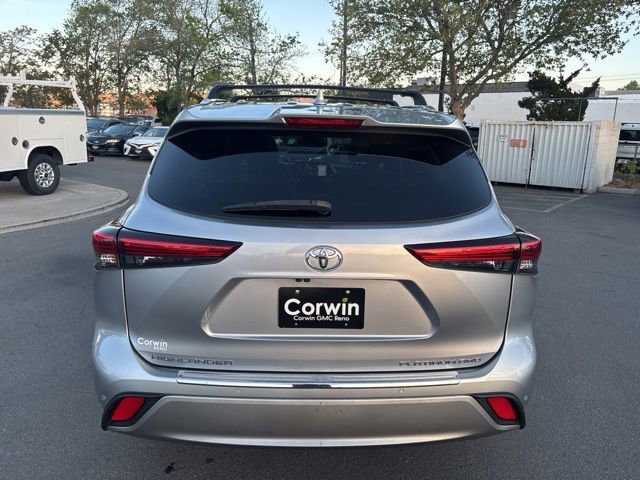 Used 2020 Toyota Highlander Platinum AWD/4WD image 7