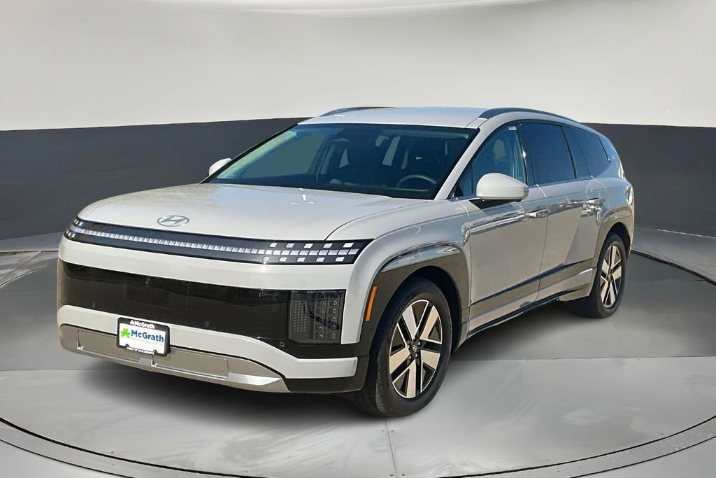 New 2026 Hyundai Ioniq 9 SEL image 2
