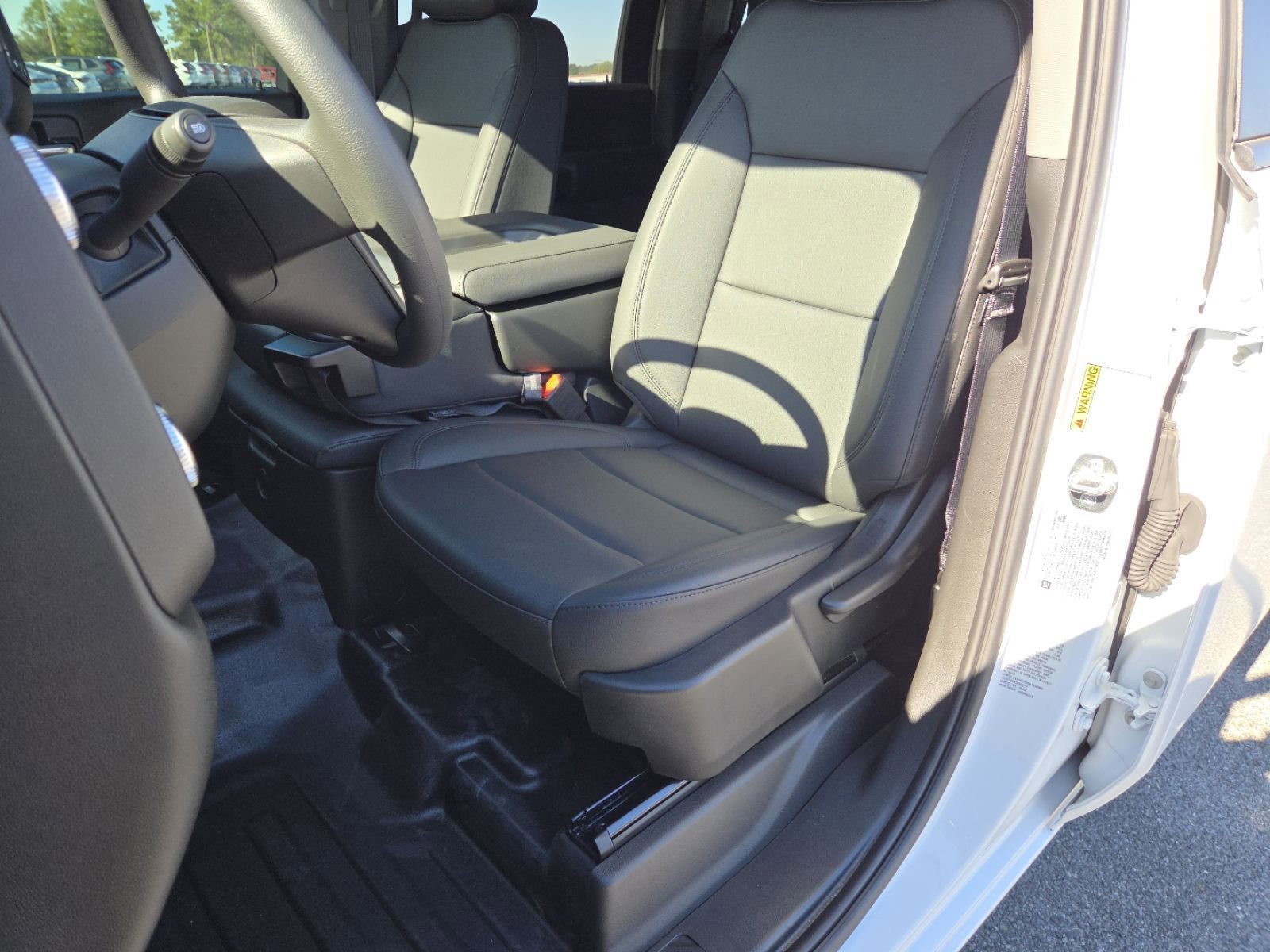 New 2025 GMC Sierra 3500 Pro w/ Convenience Package image 28