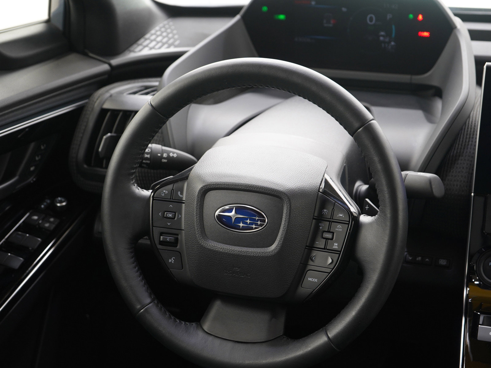 Used 2023 Subaru Solterra Limited image 16