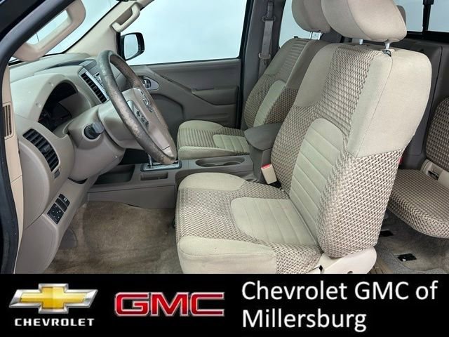 Used 2016 Nissan Frontier SV w/ SV Value Truck Package image 14