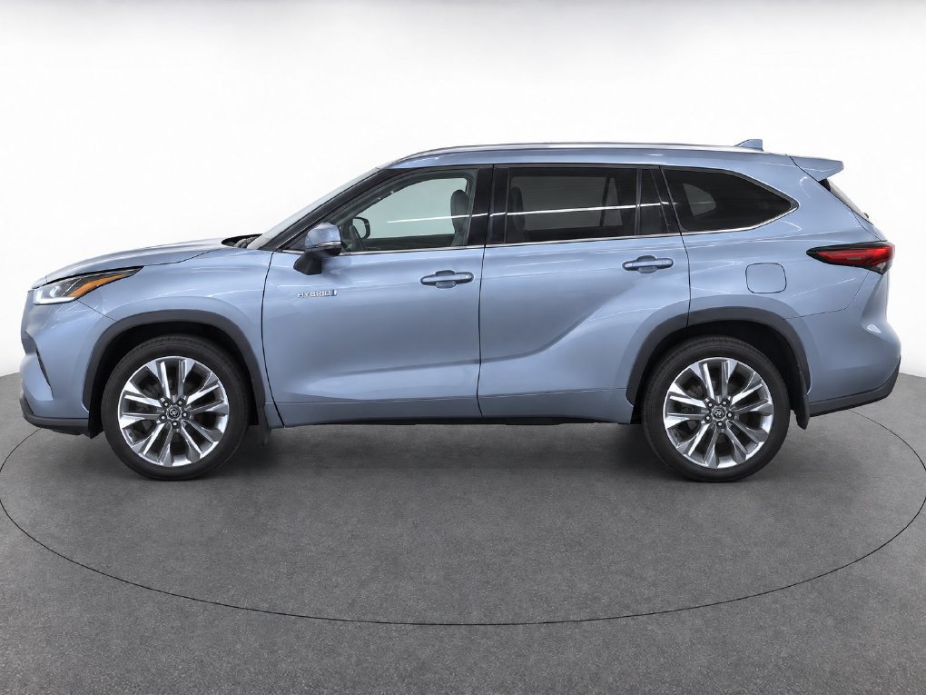 Used 2021 Toyota Highlander Limited FWD image 8