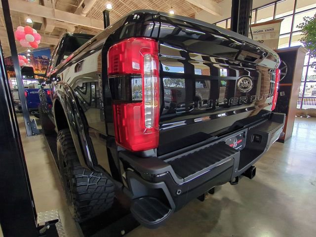 New 2026 Ford F250 Lariat w/ Black Appearance Package image 7