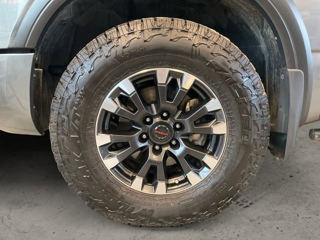Used 2020 Nissan Titan PRO-4X image 14