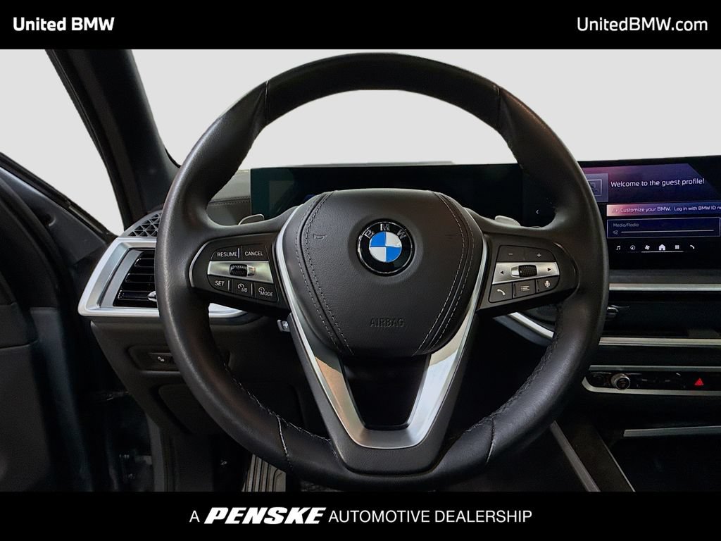 Used 2024 BMW X5 xDrive40i w/ Parking Assistance Package AWD/4WD image 6