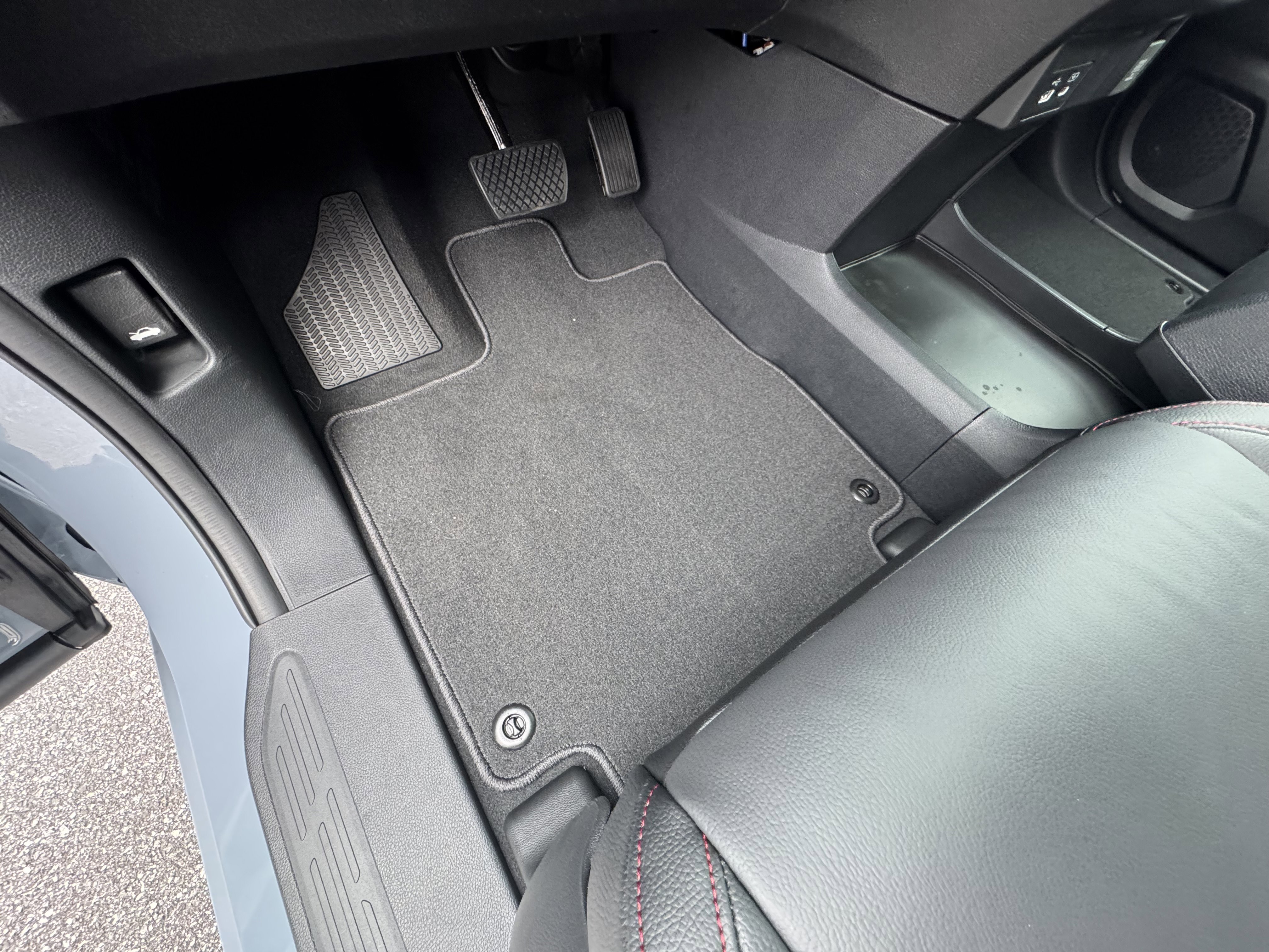New 2026 Honda Odyssey Sport-L image 16