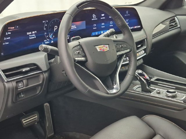 Used 2026 Cadillac CT5 Sport AWD/4WD image 9