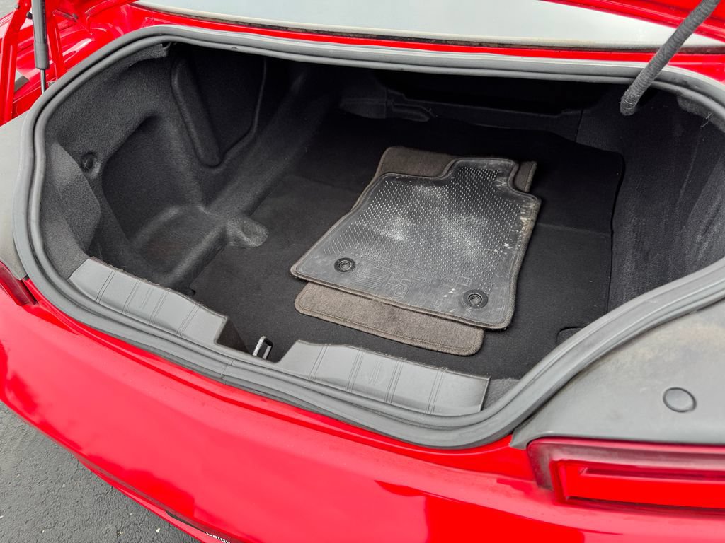 Used 2018 Chevrolet Camaro SS RWD image 15