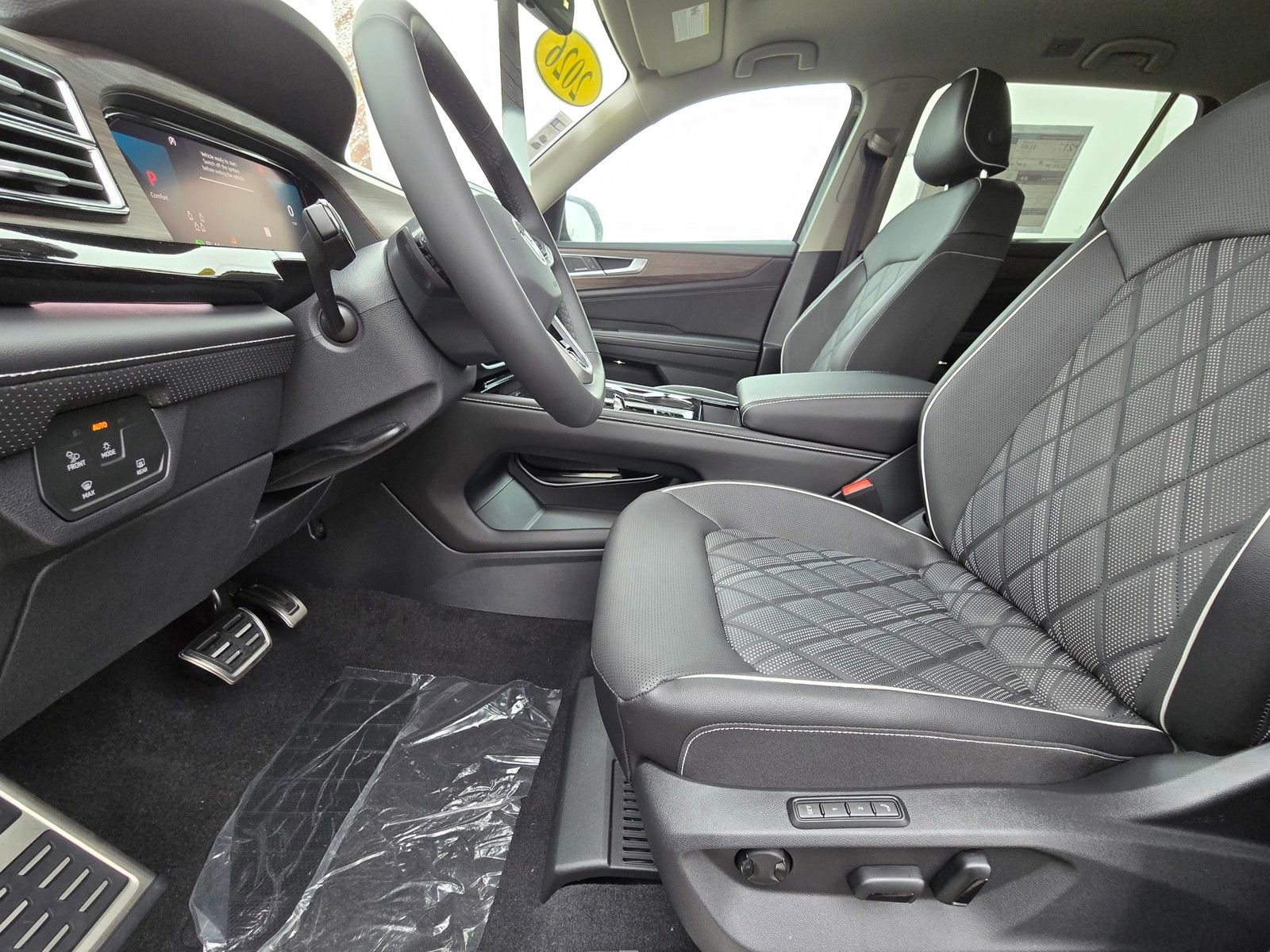 New 2026 Volkswagen Atlas SEL Premium R-Line AWD/4WD image 11