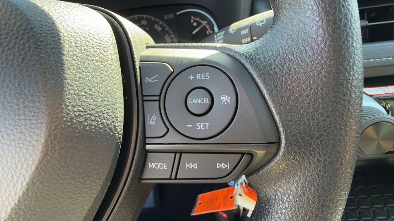 New 2025 Toyota RAV4 LE image 23