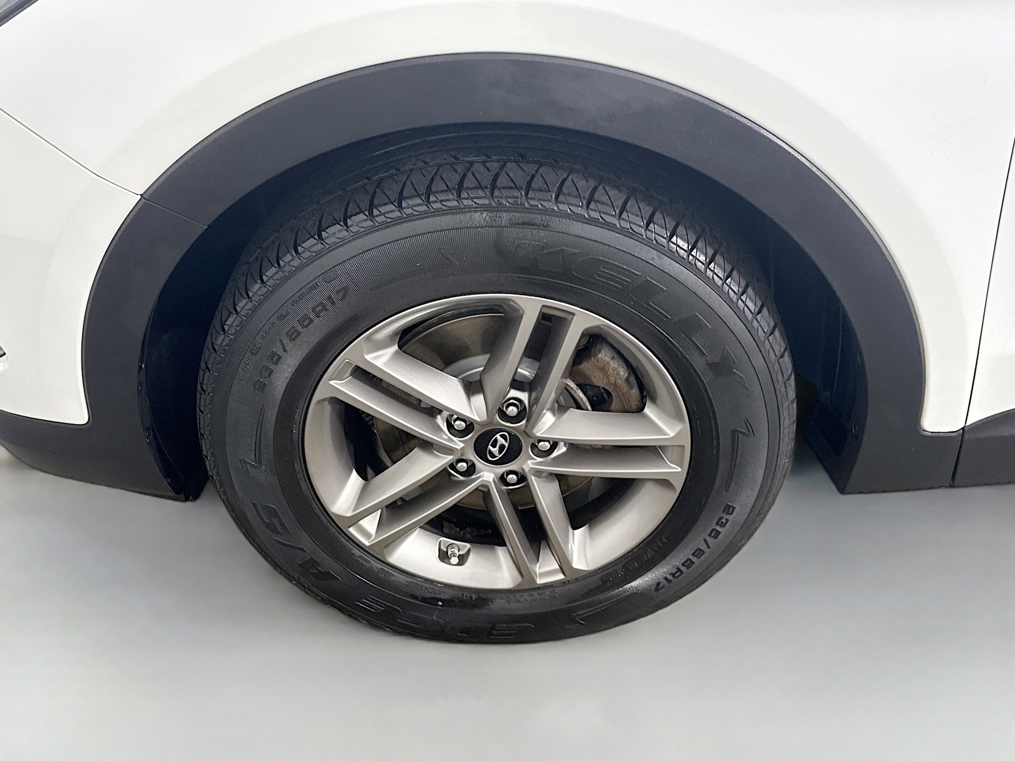 Used 2017 Hyundai Santa Fe Sport image 37