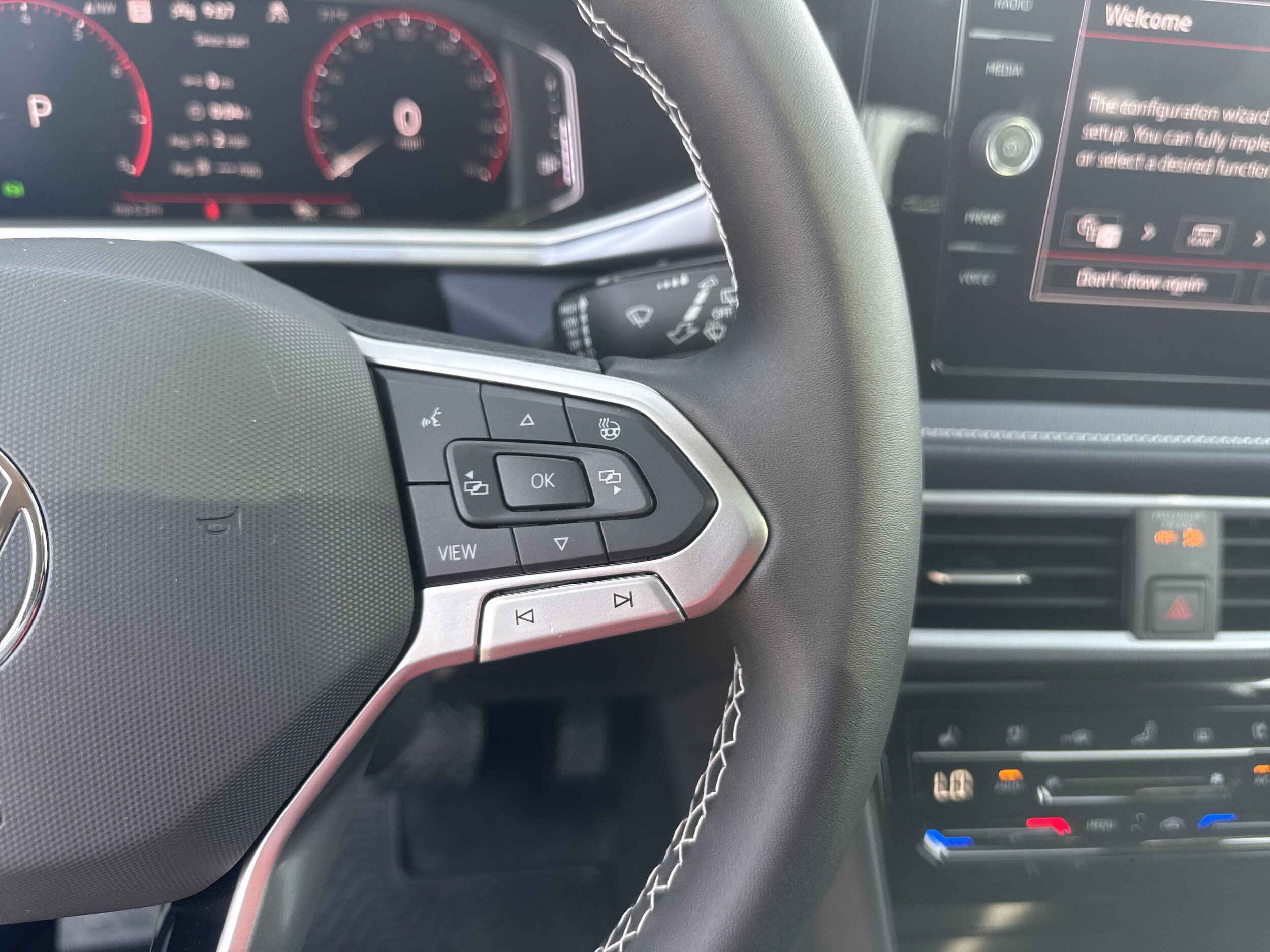 New 2026 Volkswagen Taos SEL AWD/4WD image 15