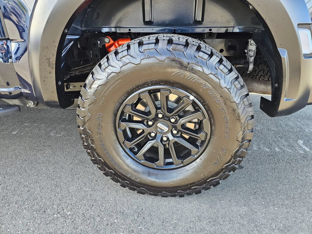 Certified 2025 Ford F150 Raptor AWD/4WD image 11