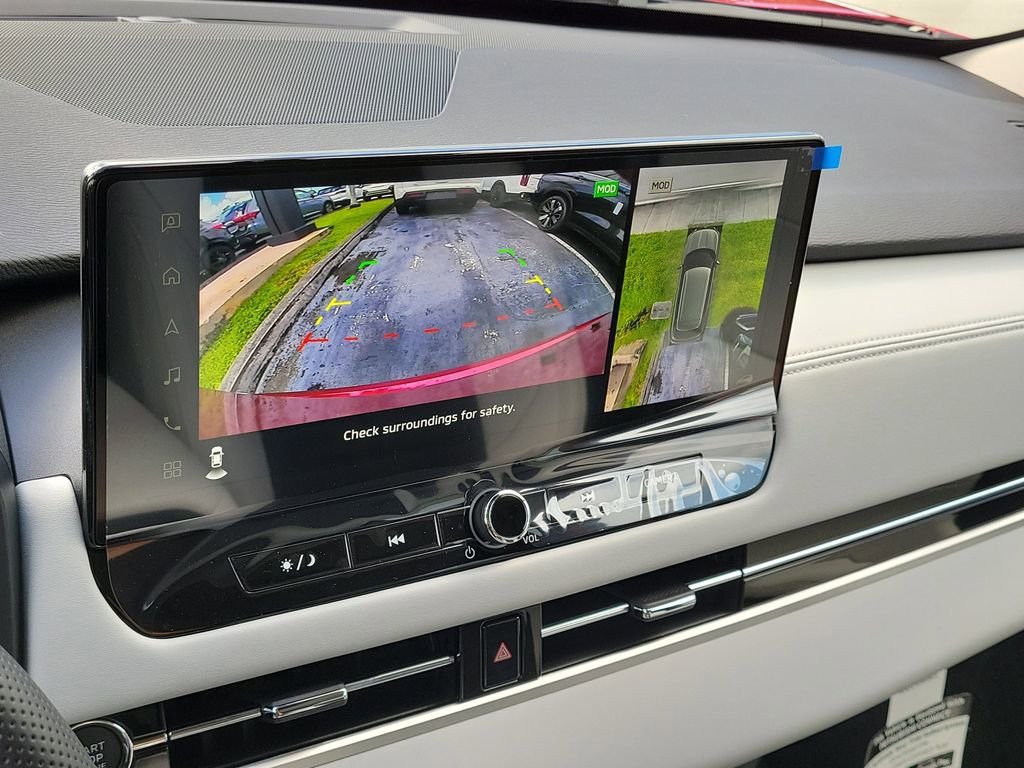 New 2025 Mitsubishi Outlander SE image 18