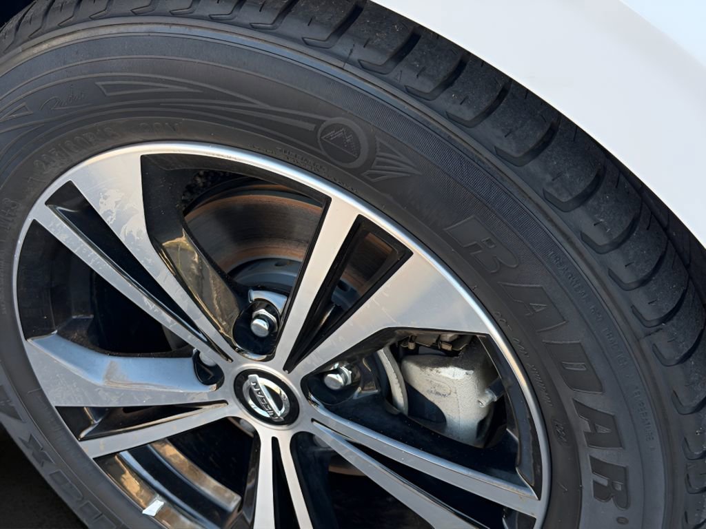 Used 2023 Nissan Sentra SV image 10