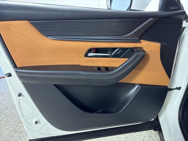 Used 2024 MAZDA CX-90 3.3 Turbo S w/ Premium Plus AWD/4WD image 30