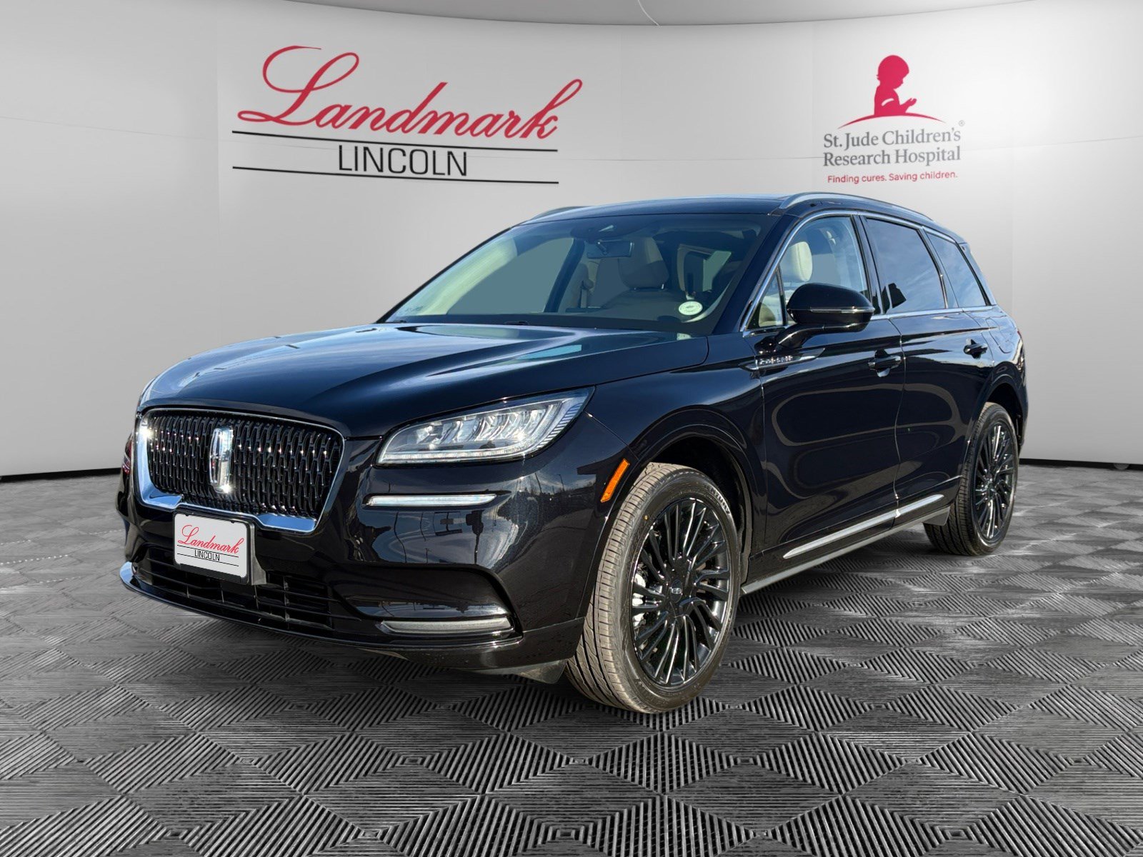 Certified 2022 Lincoln Corsair Reserve image 1