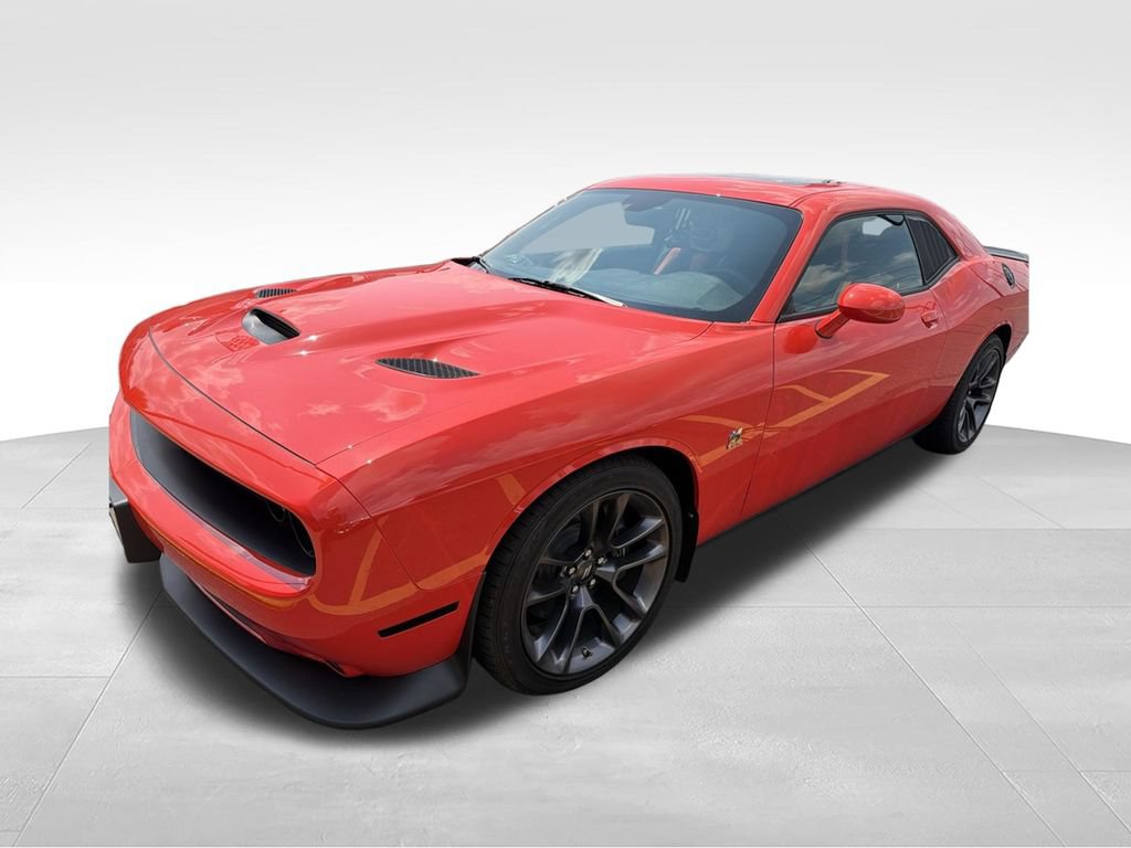 Used 2023 Dodge Challenger R/T Scat Pack RWD image 31