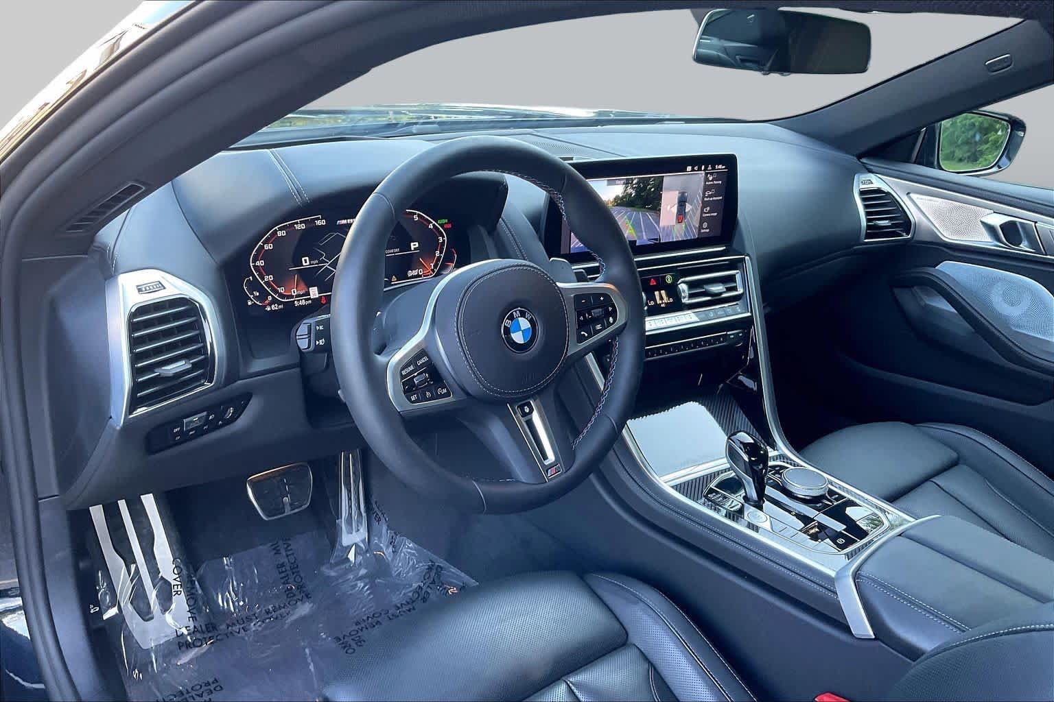 Used 2026 BMW M850i xDrive Coupe w/ Driving Assistance Package AWD/4WD image 16