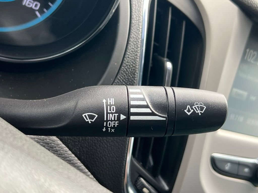 Used 2017 Chevrolet Cruze LS FWD image 33