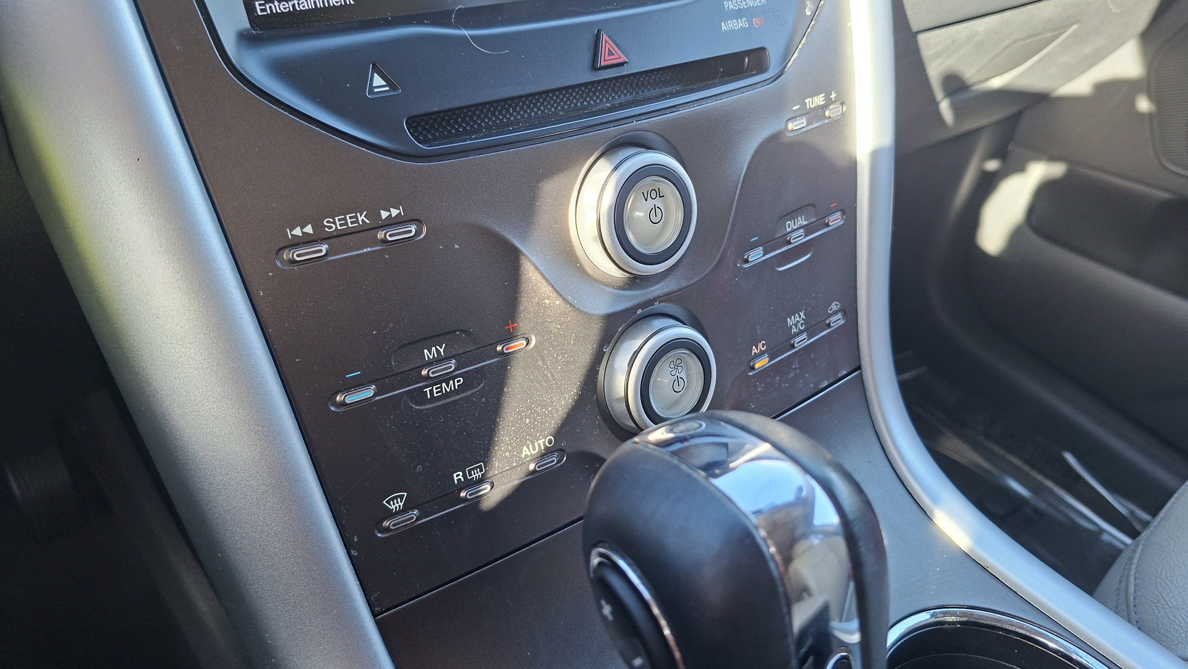 Used 2014 Ford Edge SEL w/ Equipment Group 205A FWD image 15