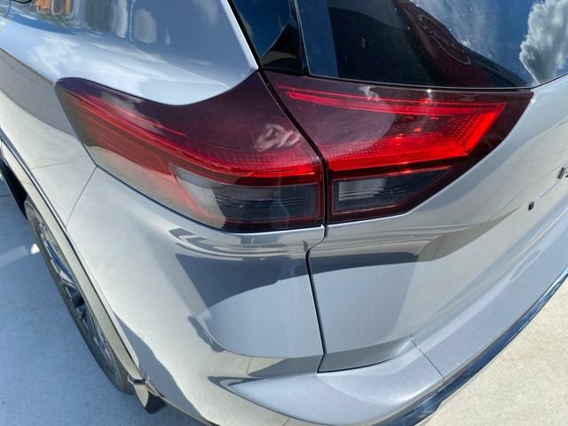 New 2026 Nissan Rogue Platinum AWD/4WD image 9