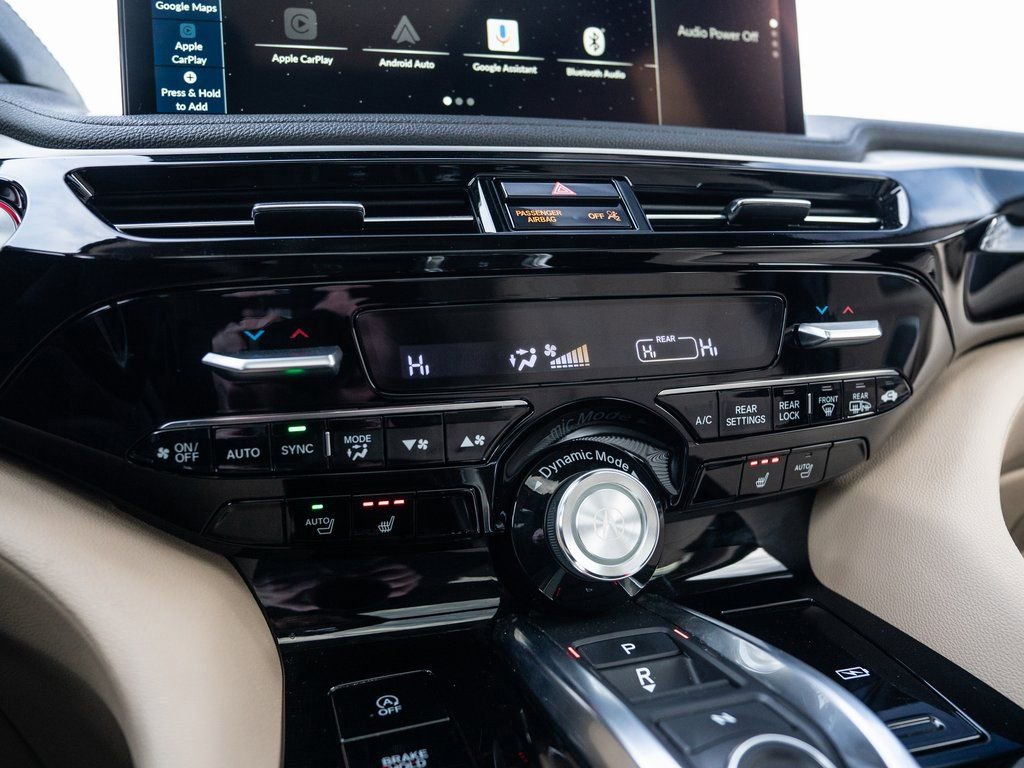 Certified 2025 Acura MDX SH-AWD image 32