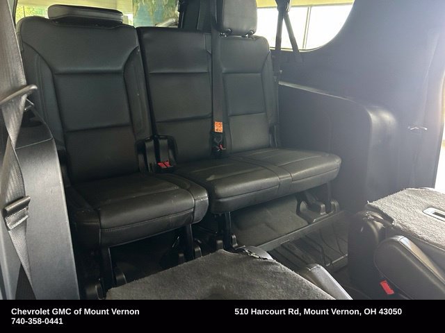 Used 2023 Chevrolet Suburban LT AWD/4WD image 35