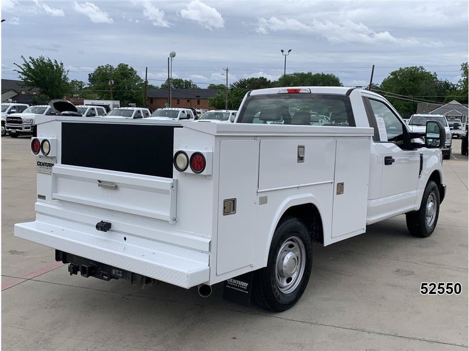 Used 2019 Ford F250 XL RWD image 2
