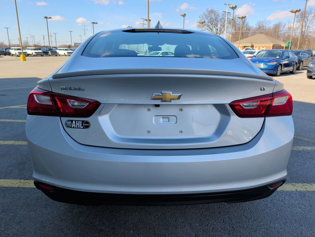 Used 2018 Chevrolet Malibu LT image 6