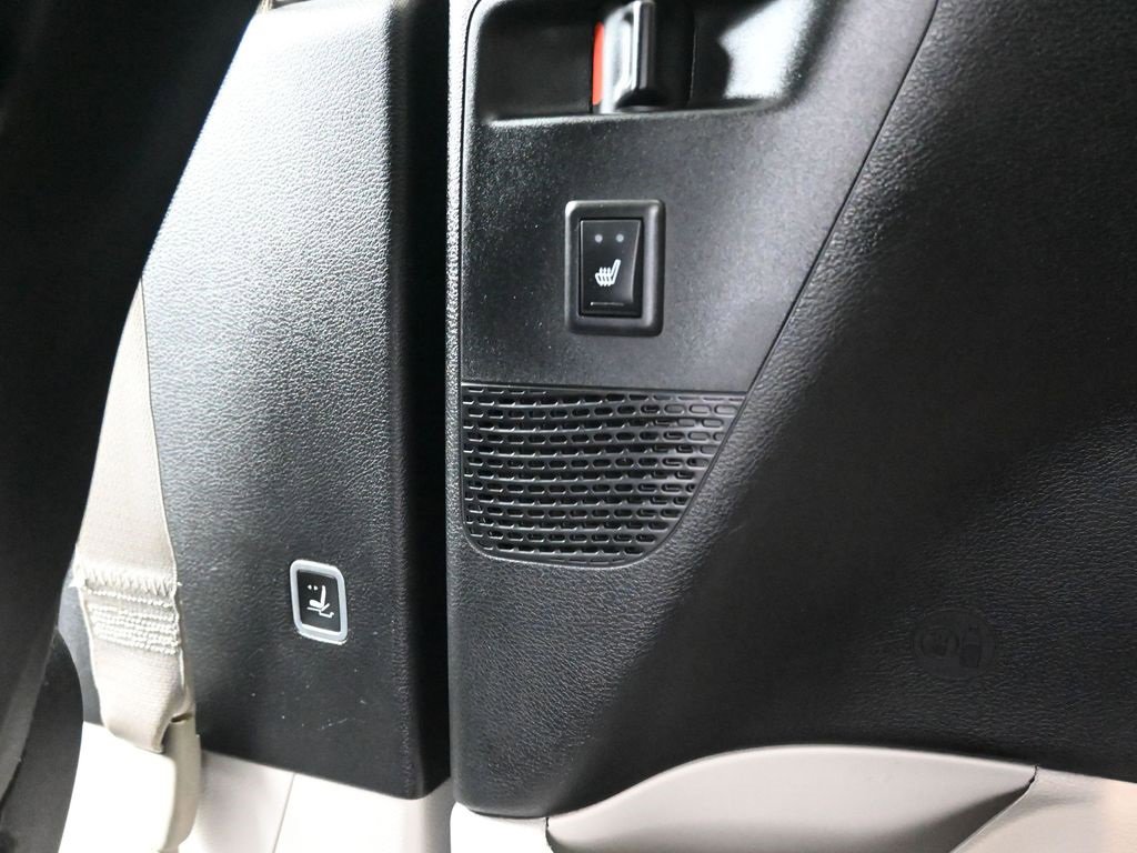 Used 2017 Chrysler Pacifica Touring-L Plus image 53