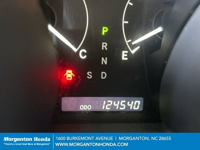 Used 2012 Toyota Highlander FWD w/ Tech Pkg image 21