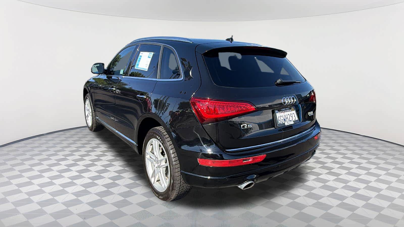 Used 2017 Audi Q5 2.0T Premium Plus w/ Technology Package AWD/4WD image 7