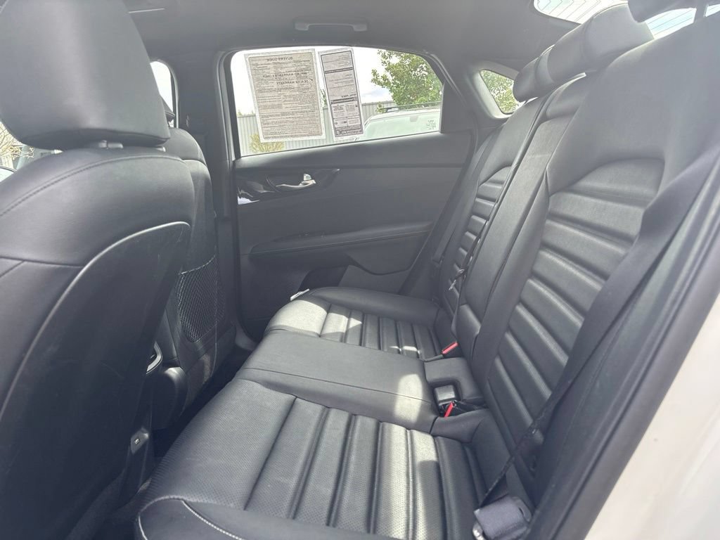 Used 2022 Kia Forte GT-Line w/ GT-Line Premium Package FWD image 12