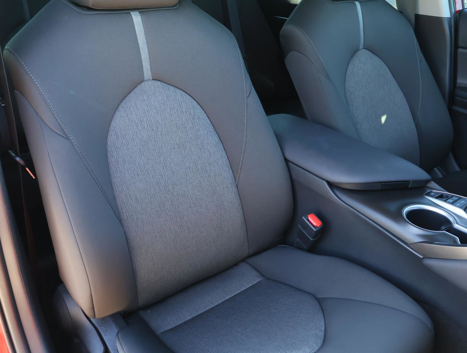 Used 2023 Toyota Camry LE image 14