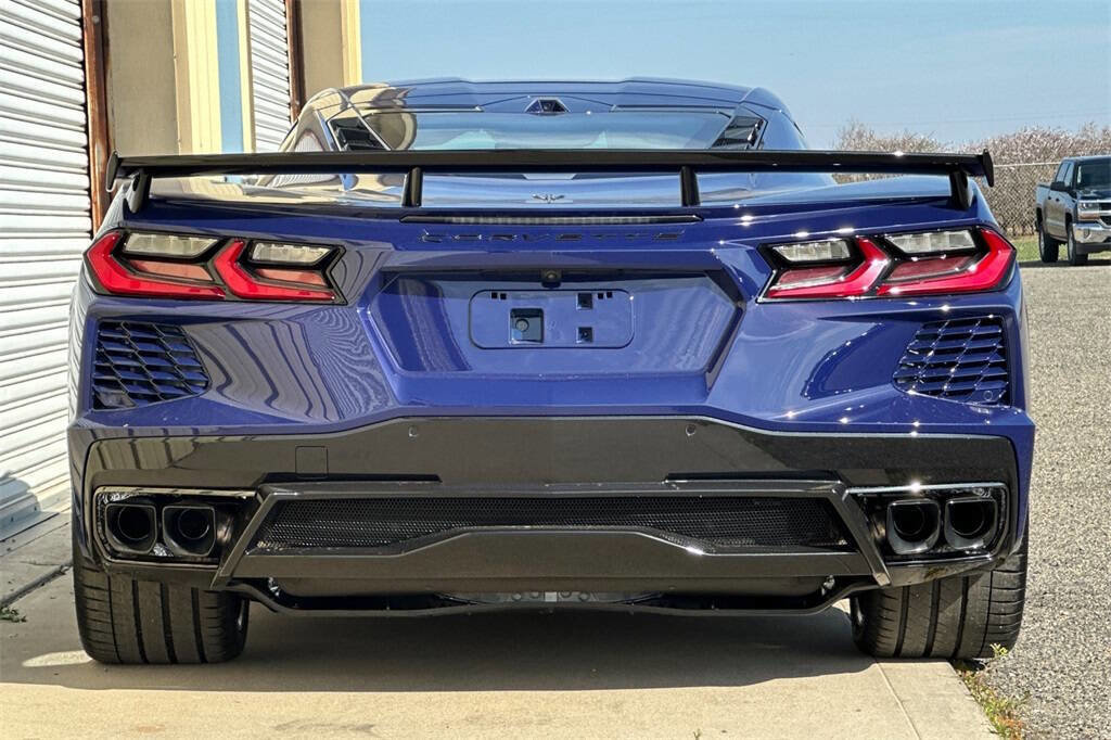 New 2025 Chevrolet Corvette Stingray Preferred Cpe w/ Z51 Performance Package image 5