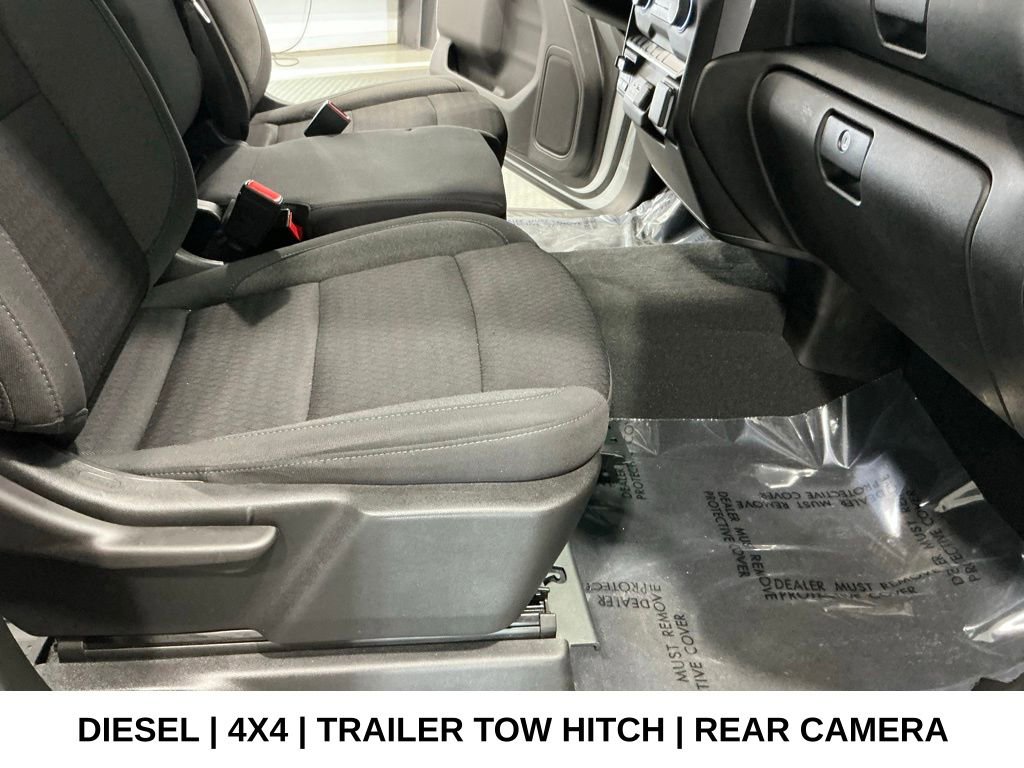 Used 2024 Chevrolet Silverado 2500 Custom w/ Custom Value Package image 13